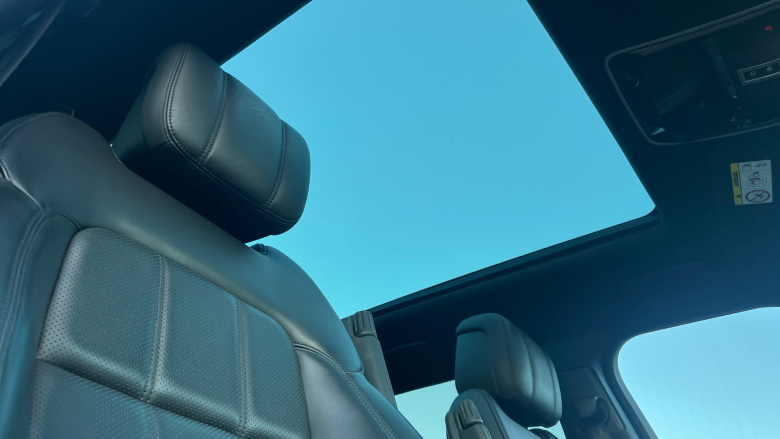 Land Rover Range Rover Sport 3.0 D300 HSE Dynamic Black 5dr Auto Diesel Estate